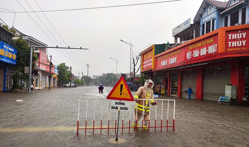 Công điện về việc tập trung ứng phó với diễn biến của mưa, lũ trên địa bàn tỉnh
