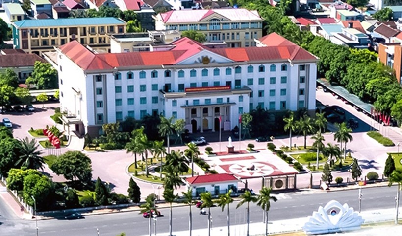 CƠ CẤU TỔ CHỨC UBND TỈNH HÀ TĨNH NHIỆM KỲ 2025-2030