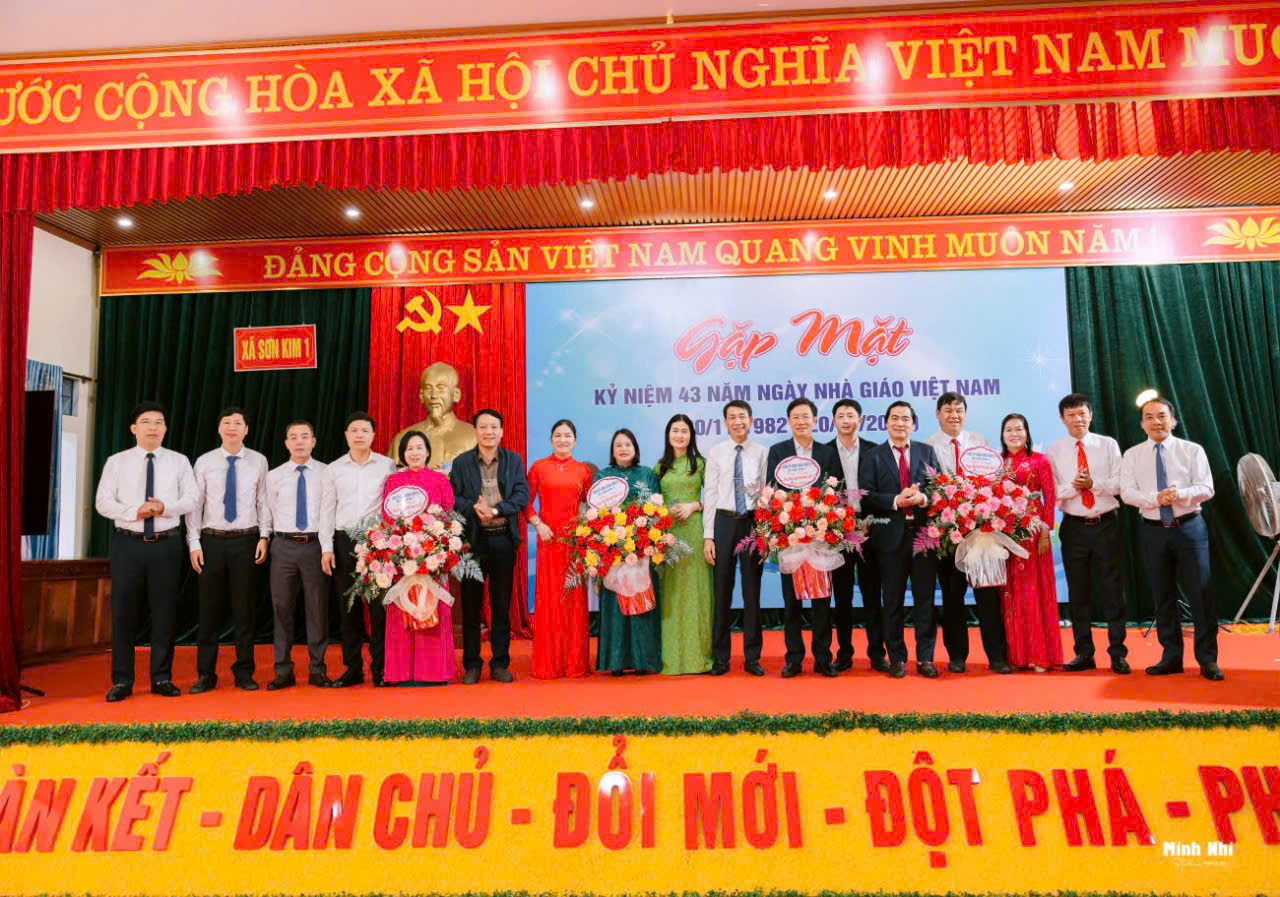 Xã Sơn Kim 1 tổ chức gặp mặt, tọa đàm kỷ niệm 43 năm Ngày Nhà giáo Việt Nam 20/11