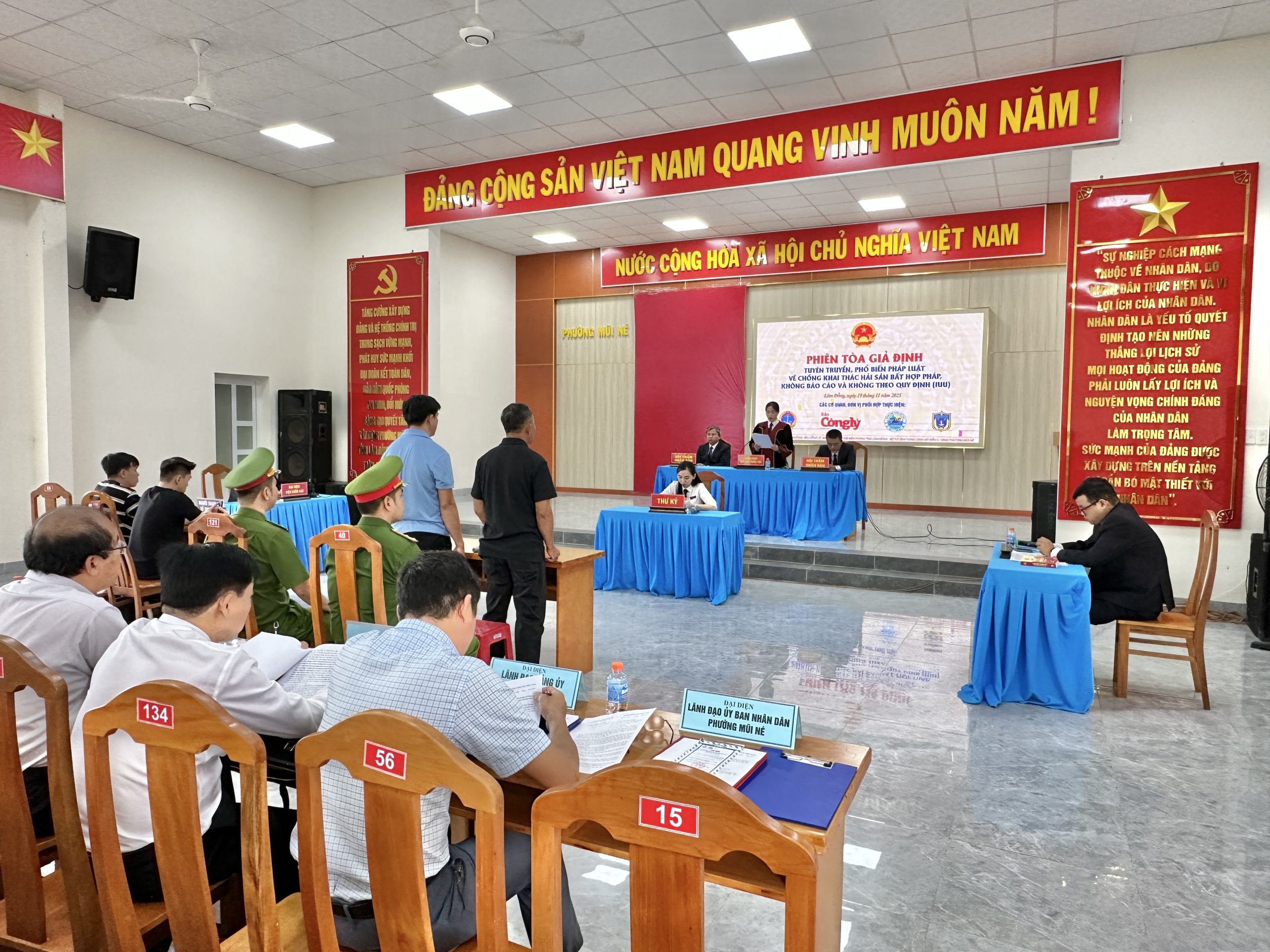 Tăng cường răn đe, nâng cao nhận thức pháp luật qua phiên tòa giả định về phòng, chống IUU tại Lâm Đồng