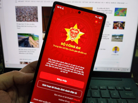 Hướng dẫn khai báo cư trú cho trẻ em trên VNeID để tránh vi phạm