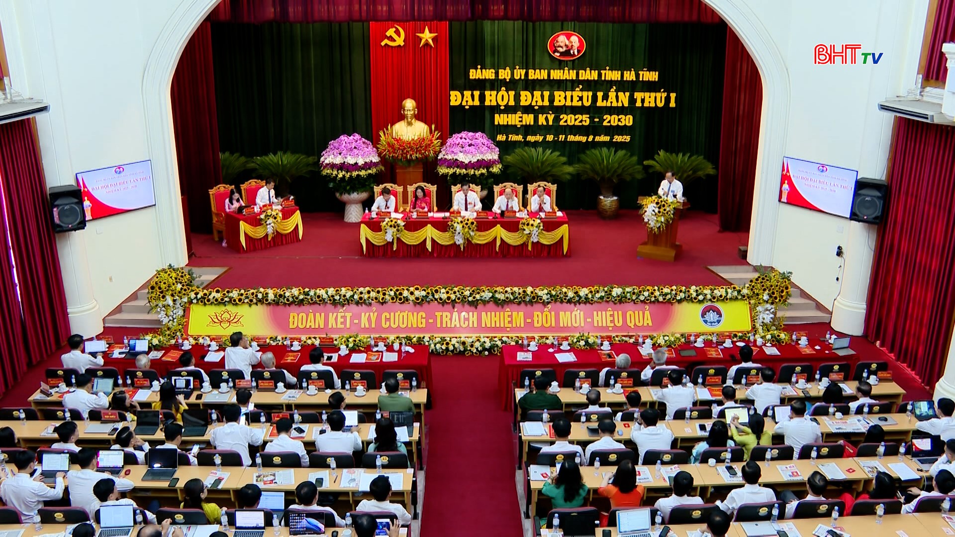 Đảng ủy UBND tỉnh Hà Tĩnh Hướng dẫn quán triệt và tuyên tuyền các văn bản Trung ương, của tỉnh Quý IV/2025