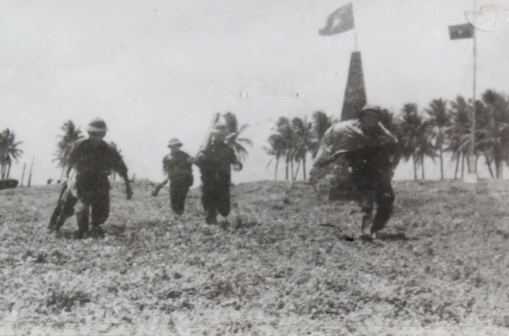 Trường Sa – 43 năm bền bỉ xây dựng và kiên cường giữ vững chủ quyền biển đảo